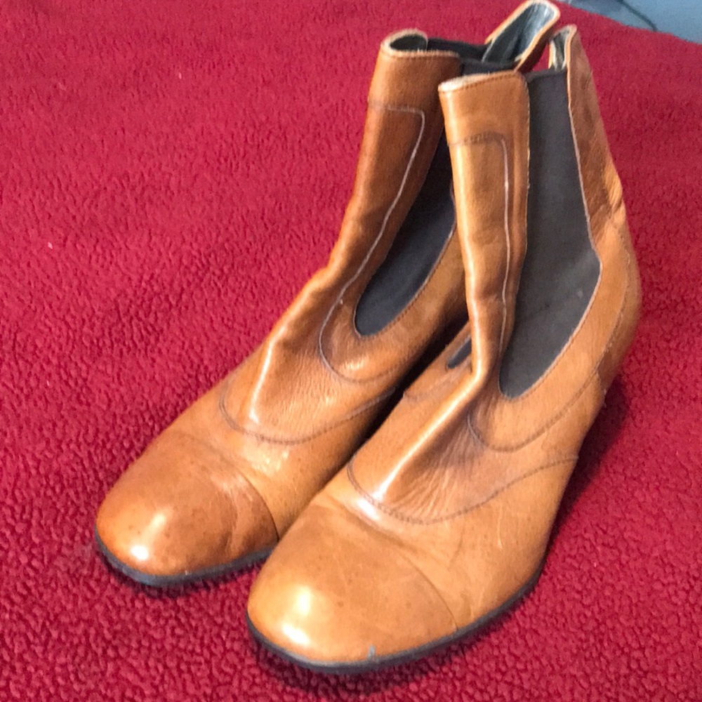 Born Boots